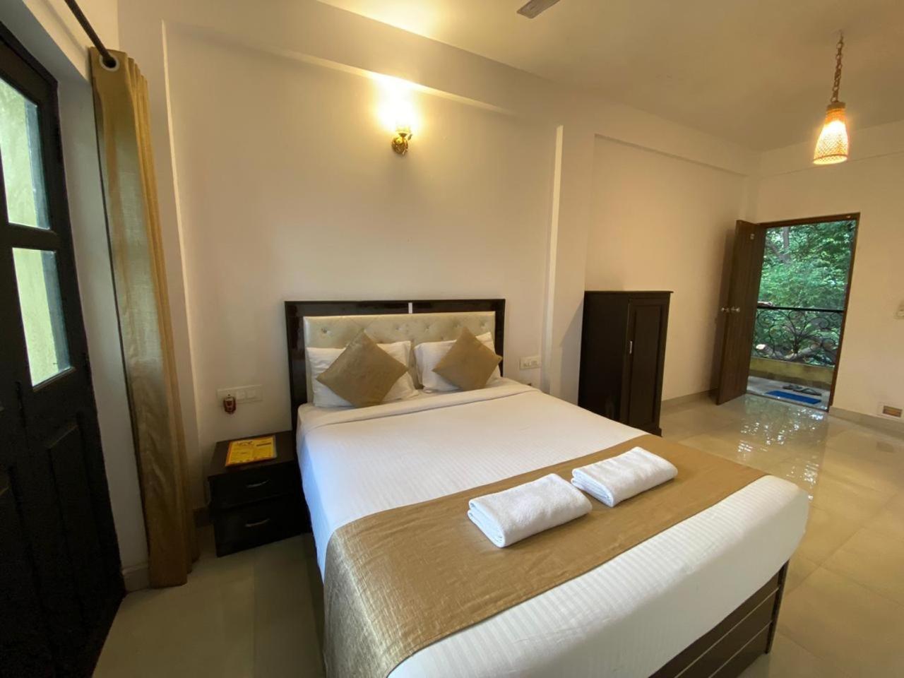 Green Field View Hotel แคนโดลิม ภายนอก รูปภาพ
